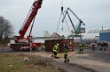 LKW umgestuerzt Niehler Hafen P225